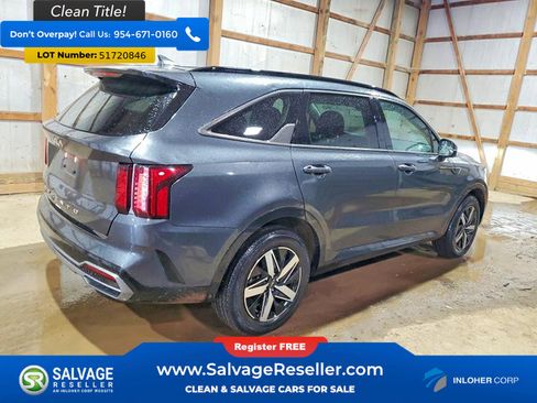Used 2022 Kia Sorento S FWD image 4