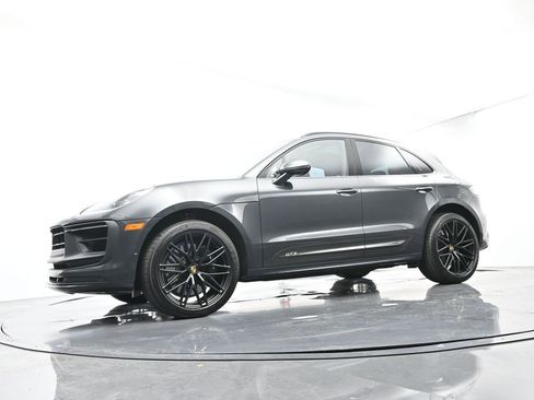 Certified 2025 Porsche Macan GTS AWD/4WD image 50