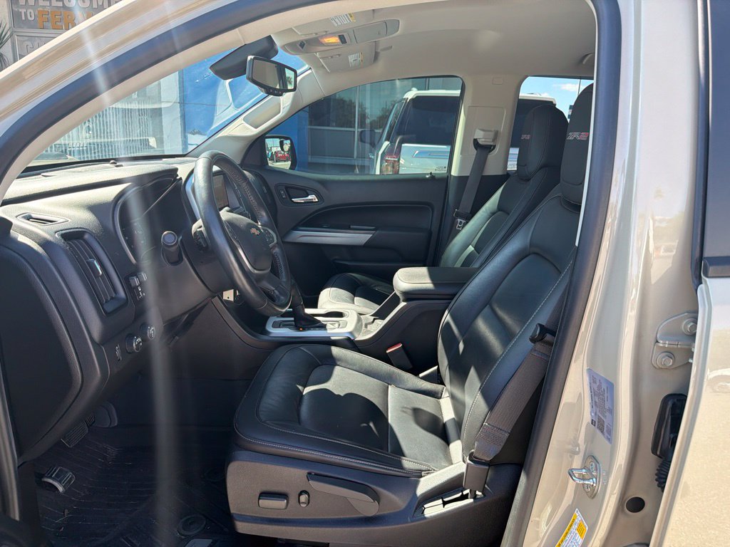 Used 2021 Chevrolet Colorado ZR2 w/ ZR2 Dusk Special Edition AWD/4WD image 27