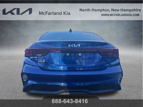 Used 2023 Kia Forte LXS image 6
