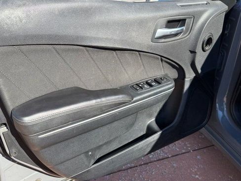 Used 2018 Dodge Charger SXT Plus w/ Driver Confidence Group image 17