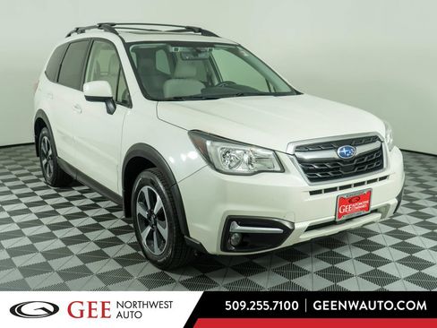 Used 2017 Subaru Forester 2.5i Premium AWD/4WD image 1