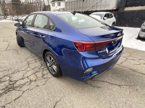 Used 2024 Kia Forte LXS w/ LXS Technology Package image 6