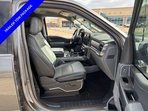 Used 2022 Ford F150 Lariat image 14