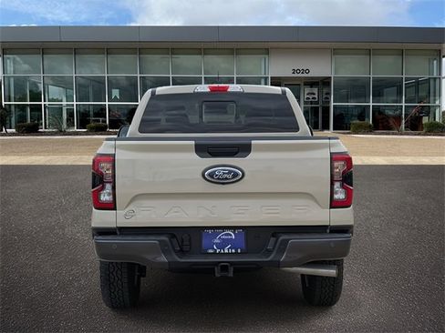 New 2025 Ford Ranger XLT w/ Equipment Group 301A High image 4