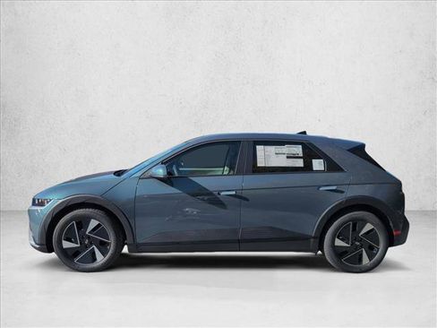 New 2026 Hyundai Ioniq 5 SEL image 5
