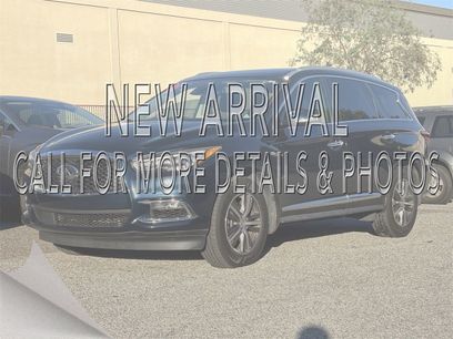 Certified 2019 INFINITI QX60 Luxe w/ Essential Package