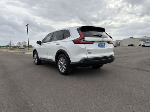 Certified 2025 Honda CR-V EX image 3