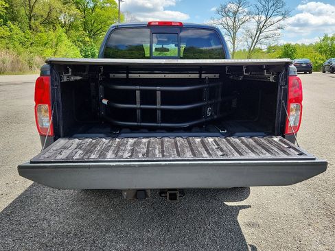 Used 2016 Nissan Frontier SV w/ SV Value Truck Package AWD/4WD image 28