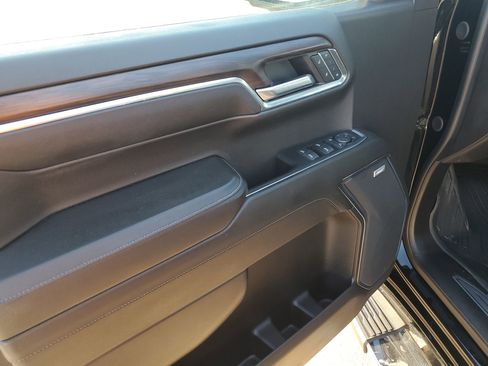 Used 2024 GMC Sierra 1500 SLT w/ SLT Premium Plus Package image 30