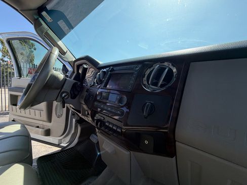 Used 2008 Ford F450 Lariat AWD/4WD image 35