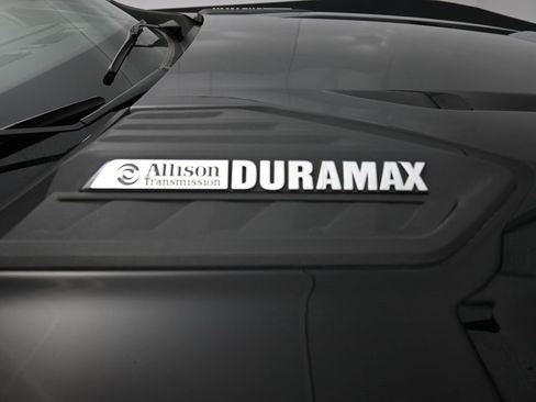 Used 2024 Chevrolet Silverado 3500 High Country w/ High Country Premium Package image 7