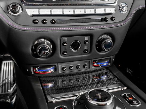 Used 2020 Rolls-Royce Wraith RWD image 41