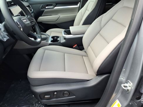 New 2026 GMC Terrain Elevation w/ Elevation Premium Package AWD/4WD image 12