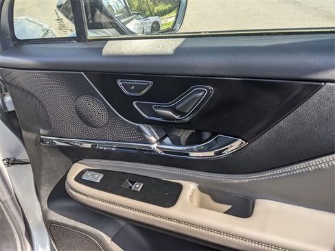 New 2024 Lincoln Corsair Reserve w/ Equipment Group 201A image 38