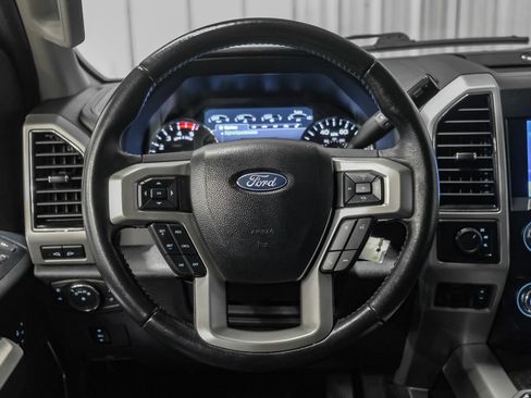 Used 2021 Ford F250 Lariat w/ Lariat Value Package AWD/4WD image 16