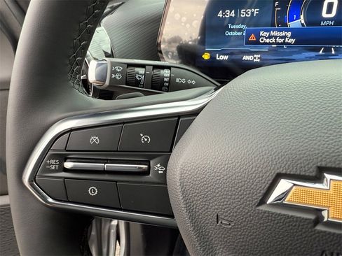 Used 2026 Chevrolet Equinox LT image 18