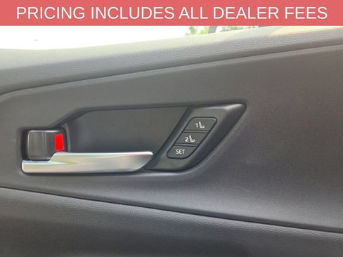 Certified 2026 Toyota Prius Plug-In Hybrid FWD image 6