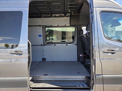 New 2026 Mercedes-Benz Sprinter 2500 image 15