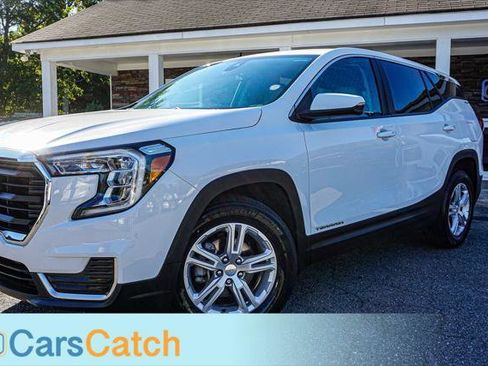 Used 2022 GMC Terrain SLE image 7