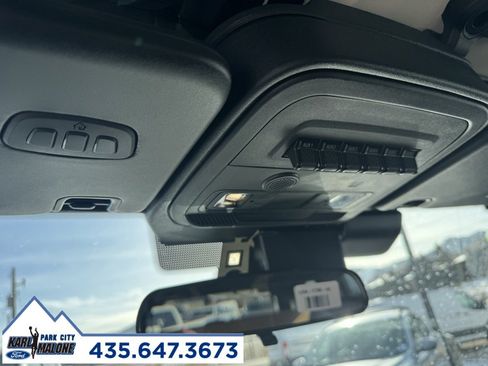 New 2025 Ford Bronco Badlands image 15