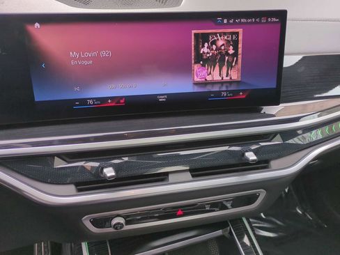 Certified 2023 BMW X7 xDrive40i w/ M Sport Package image 30