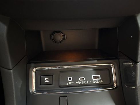 New 2026 Subaru Ascent Limited image 22