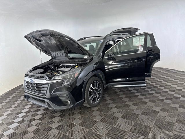 Used 2023 Subaru Ascent Limited AWD/4WD image 10