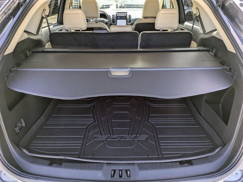 Certified 2022 Ford Edge SEL w/ Convenience Package image 18