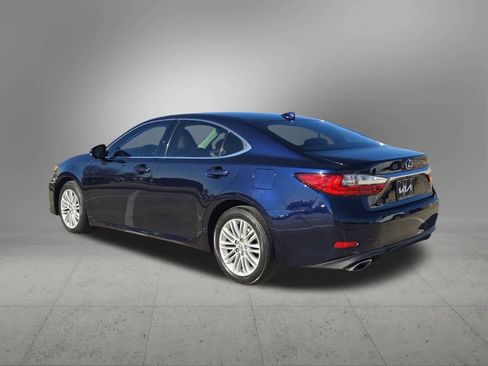 Used 2017 Lexus ES 350 image 4