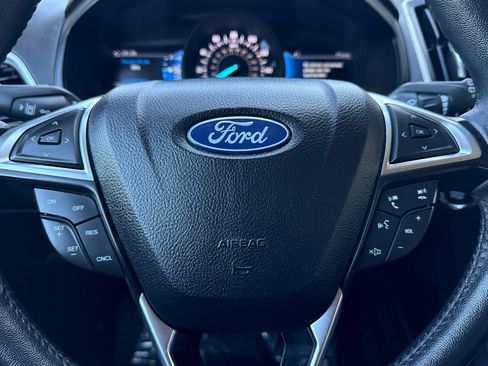 Used 2024 Ford Edge SEL AWD/4WD image 35