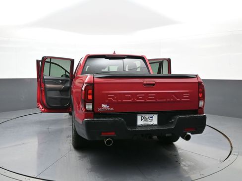 Certified 2025 Honda Ridgeline RTL image 46