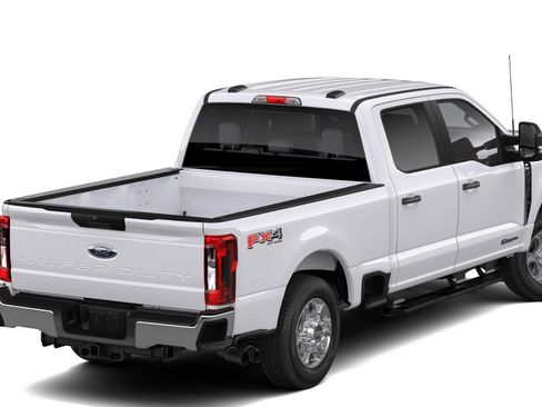 New 2026 Ford F250 XLT w/ FX4 Off-Road Package AWD/4WD image 3