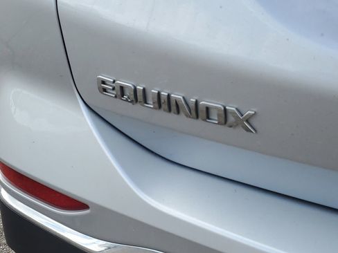 Used 2020 Chevrolet Equinox LT image 35
