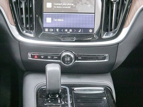 Certified 2025 Volvo S60 T8 Plus w/ Climate Package image 29