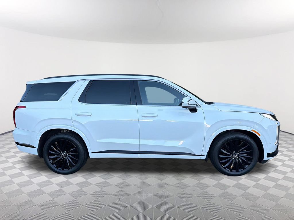 Used 2025 Hyundai Palisade Calligraphy AWD/4WD image 4
