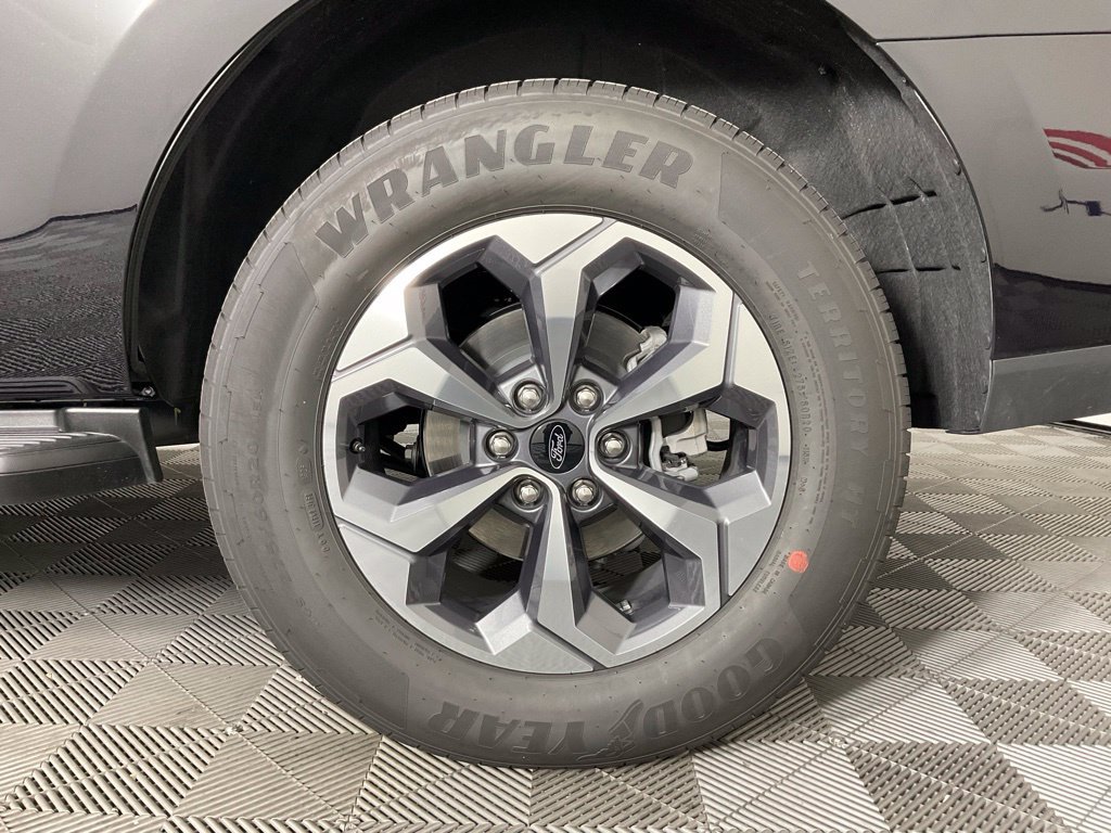 New 2027 Ford Expedition Active RWD image 10