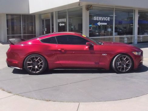 Used 2015 Ford Mustang GT Premium w/ Equipment Group 401A RWD image 10