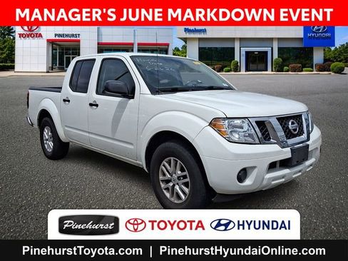 Used 2019 Nissan Frontier SV RWD image 1