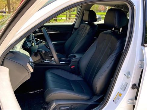 Used 2025 Acura Integra FWD image 24