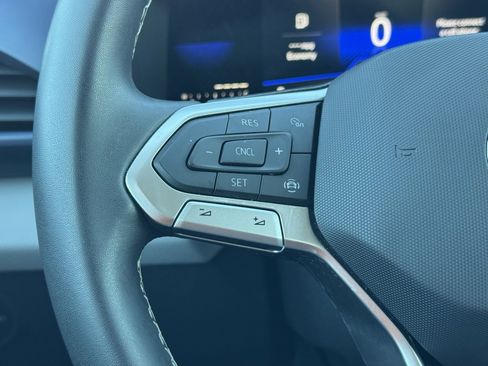 Used 2022 Volkswagen Taos SE image 27