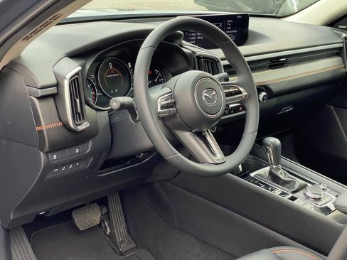 Used 2025 MAZDA CX-50 AWD 2.5 S w/ Premium Plus Pkg image 10