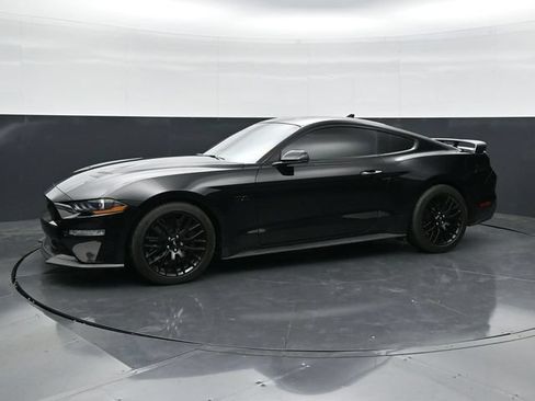 Used 2020 Ford Mustang GT Premium w/ GT Performance Package RWD image 6