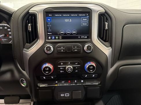 Used 2021 GMC Sierra 1500 Elevation AWD/4WD image 16