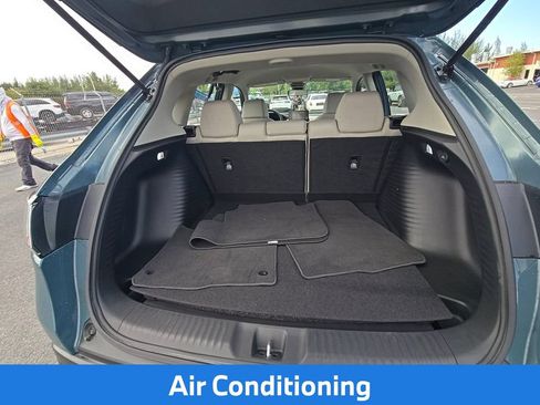 Used 2024 Honda HR-V LX image 8