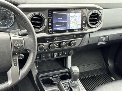 Used 2021 Toyota Tacoma TRD Off-Road image 21