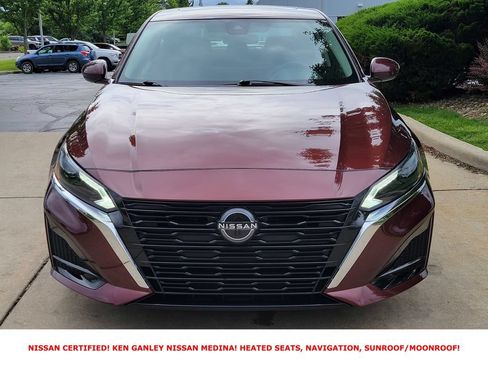 Certified 2023 Nissan Altima 2.5 SV w/ SV Premium Package FWD image 8