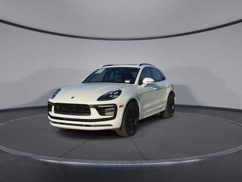 Used 2022 Porsche Macan S AWD/4WD image 4