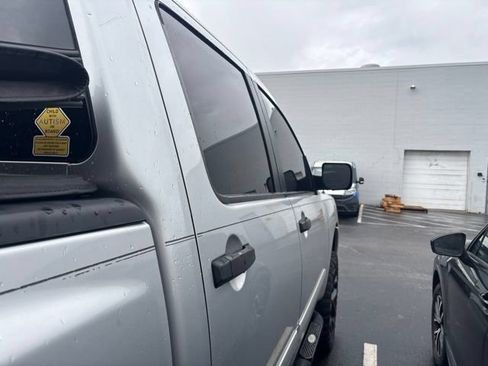 Used 2012 Nissan Titan SV w/ SV Value Truck Pkg AWD/4WD image 16
