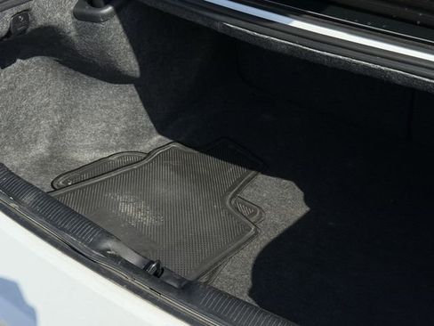 Used 2022 Dodge Charger R/T w/ Blacktop Package image 28